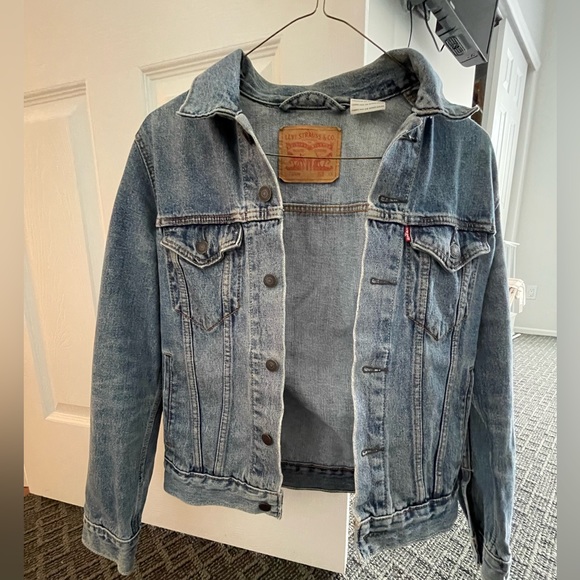 Levi’s denim jacket - Picture 10 of 10